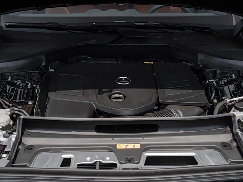 2025�� �Ŀ� GLC 300 L 4MATIC ������ 5��