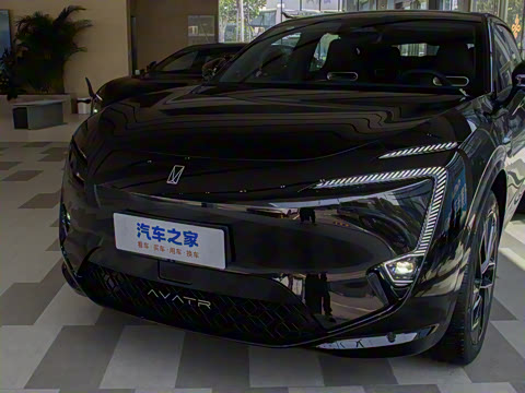 2025�� �Ŀ� Max ���̰�