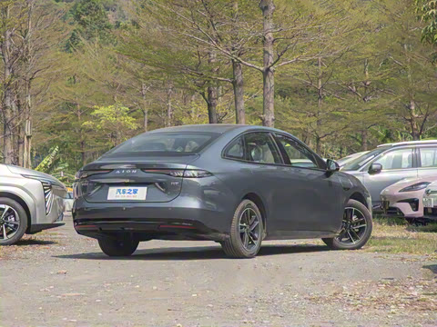 2025�� 650 ������