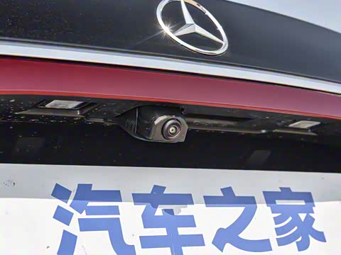 2025�� �Ŀ� E 260 L �˶���