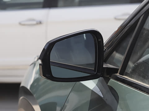 2025�� EM-i 115km ̽��+��