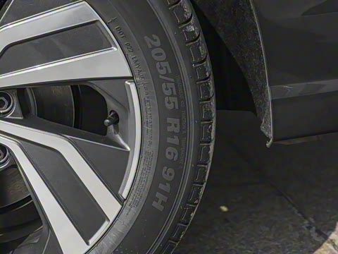 2025�� �Ŀ� 200TSI DSG���е�����