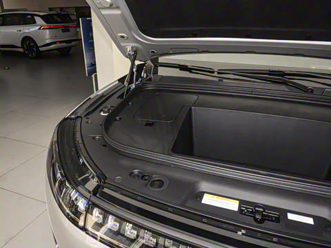 2025�� 636Ultra�Ǽݰ� 6��