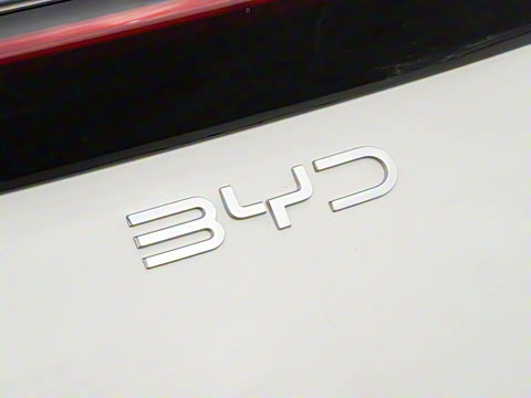 2025�� �Ǽݰ� 305km ���ɰ�