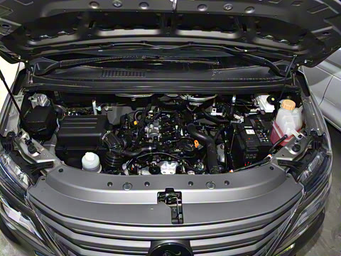 2025�� M5 1.6L ��������� 7��