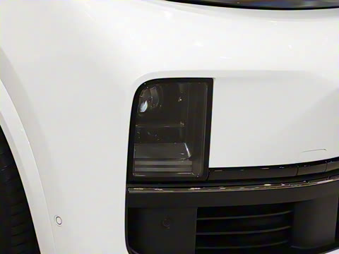 2025�� Ultra ���ܻ��°�