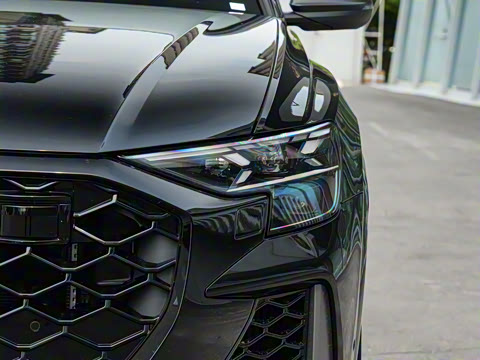 2025�� RS Q8 4.0T performance