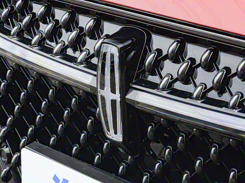 2025�� 2.0T ������������˹��