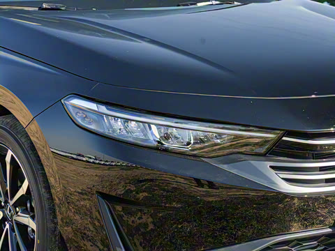 2025�� 240TURBO CVT�Ƽ���