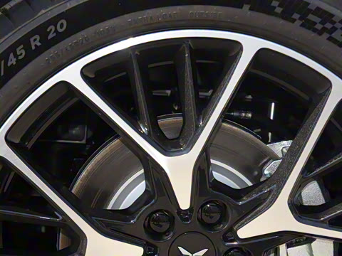 2025�� �������� Max �콢��