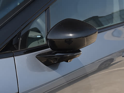 2025�� �������� Max �콢��