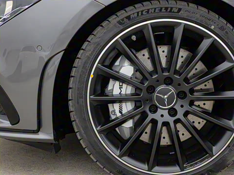 2023�� AMG CLA 35 4MATIC