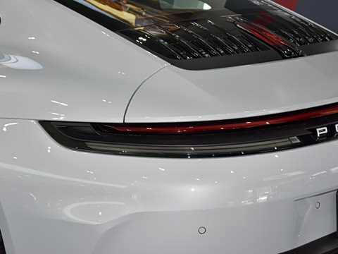 2025�� Carrera 3.0T