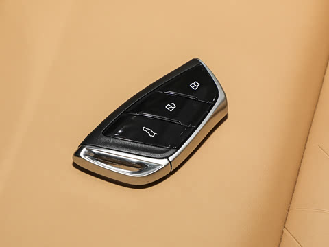 2025�� �콢��