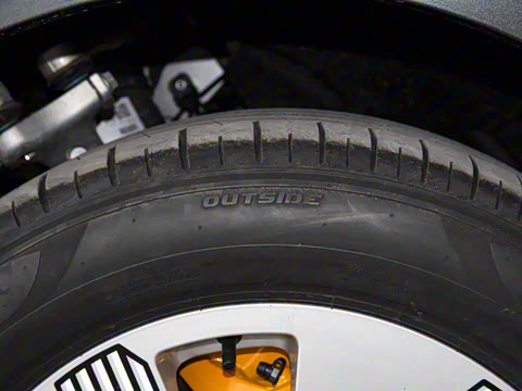 2021�� 50 quattro ������