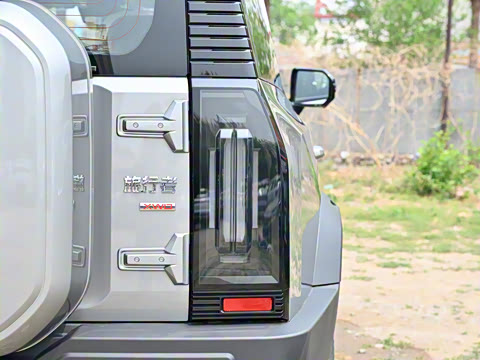 2025�� 2.0TD XWD �Զ������ӳ��� 7��