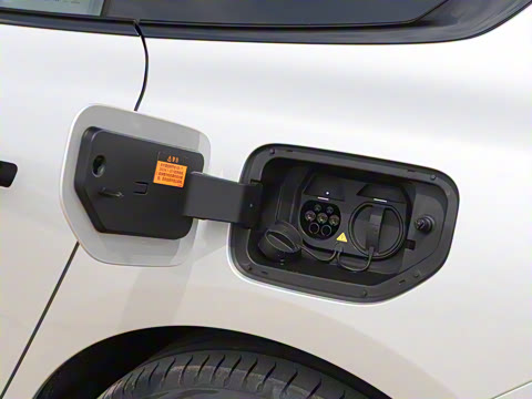 2025�� ���� 650Pro�캽��