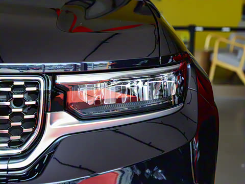 2023�� 4xe �۷��