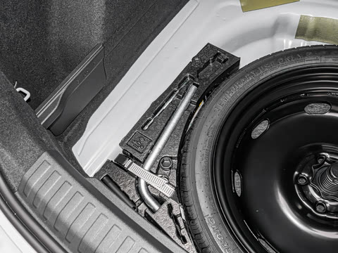 2023�� �Ŀ� Sportback 35 TFSI ��ȡ�˶���