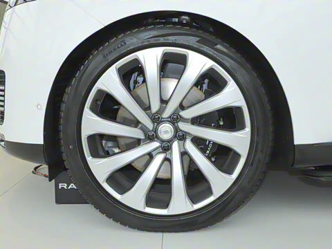 2024�� 4.4 V8 SV���ٴ����ӳ��� 4��