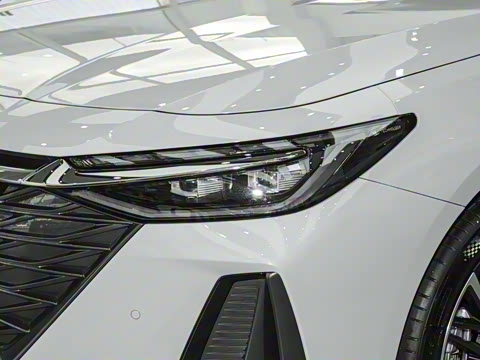 2025�� 2.0T DCT��