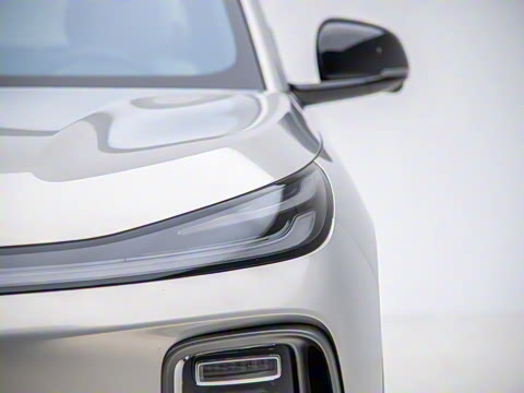 2025�� 215�콢PLUS