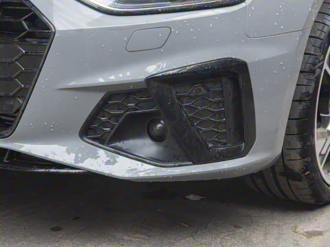 2025�� 200���������� 40 TFSI ���������� B&O ��ҹ��