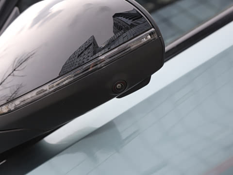 2025�� �Ŀ� C 260 L �ҹ�˶���