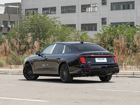 2025�� 2.0T ��������˽�����а� 5��