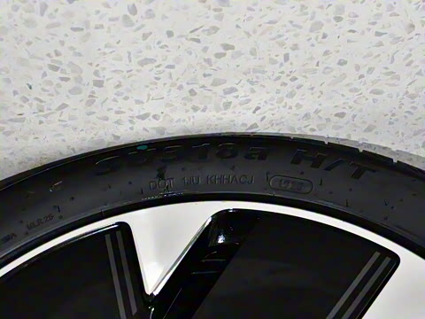 2025�� 600 �������� Max