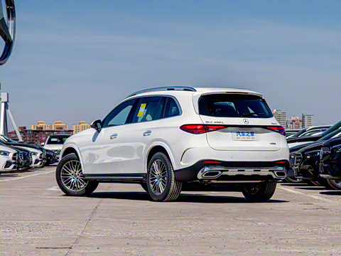 2025�� �Ŀ� GLC 300 L 4MATIC ������ 5��