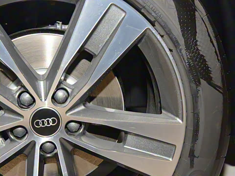 2023�� 50 TFSI quattro ������ ������װ