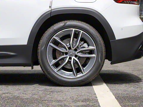 2022�� AMG GLB 35 4MATIC