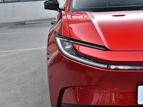 2025�� 550 PRO���а�