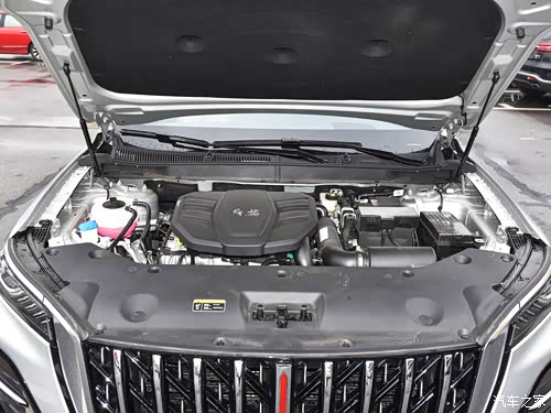 0t高功率发动机,并匹配爱信8at变速箱.