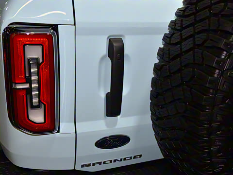 2025�� 2.3T 1966��׼��