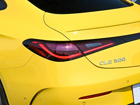 2025�� CLE 300 4MATIC �����ͽ��ܳ�