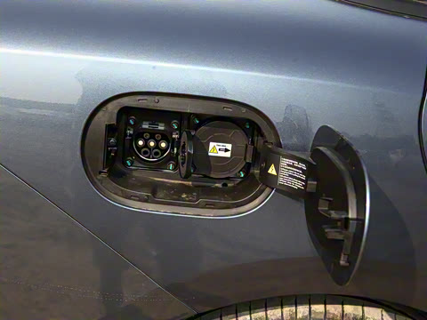 2025�� EV �Ǽݰ� 420KM������