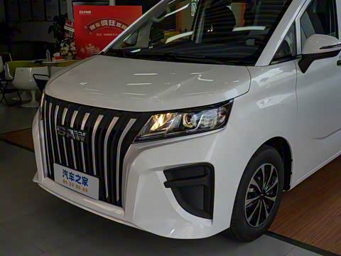 2025�� 2.0L CNG������ 7��