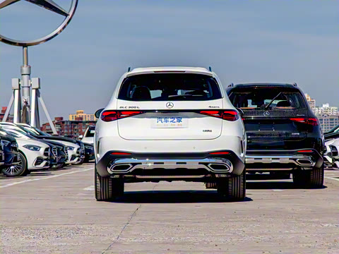 2025�� �Ŀ� GLC 300 L 4MATIC ������ 5��