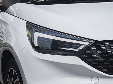 2025�� Plus 330KM������