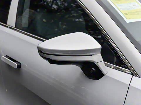 2025�� 700km Զ���Ǽݰ�