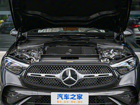 2025�� �Ŀ� GLC 300 L 4MATIC ������ 5��