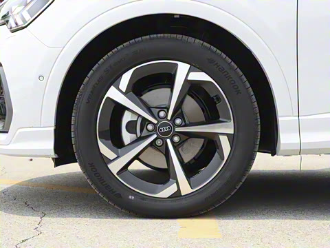 2025�� quattro 45�����ذ� 45TFSI quattro ʱ�ж�����