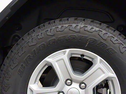 2018�� 2.0T Sahara ���Ű�