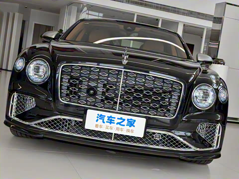 2026�� 4.0T V8 Mulliner