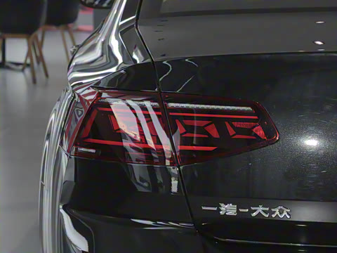 2025�� �Ŀ� ������ 280TSI DSG������