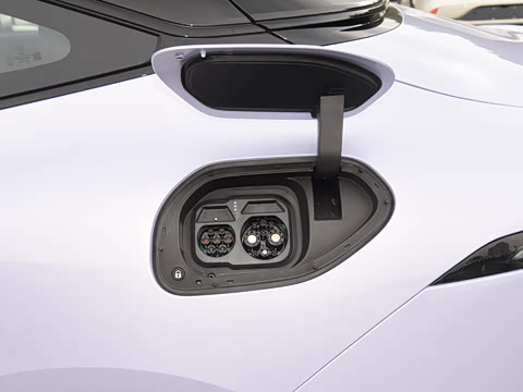 2025�� Max�����