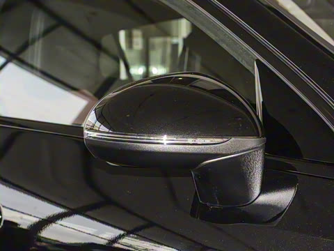 2025�� GLC 300 4MATIC ����SUV