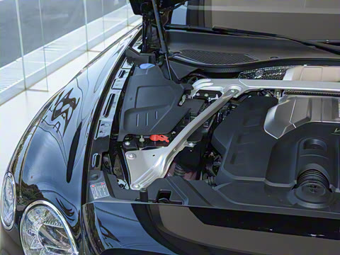 2024�� 4.0T V8 Mulliner